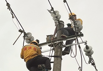 電力線路檢修系掛安全帶